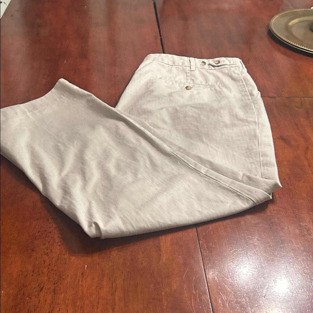 MICHAEL Michael Kors Light Khaki Chino Pants